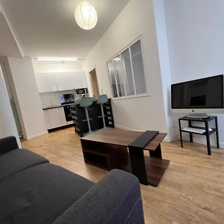 Hyper Centre T2 מו